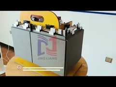 Sistema di supporto per facciate con pannelli di terracotta rimovibili