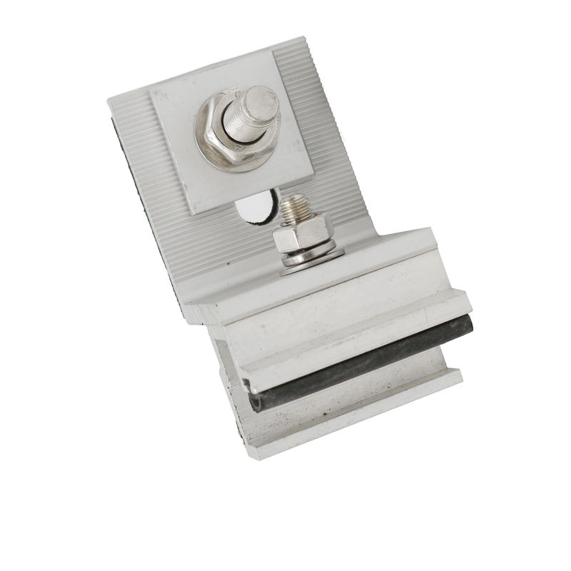 Sistema di facciata in terracotta personalizzato Materiale in alluminio per 10 anni Rivestimento supporto fissaggi clip chiodo collegato