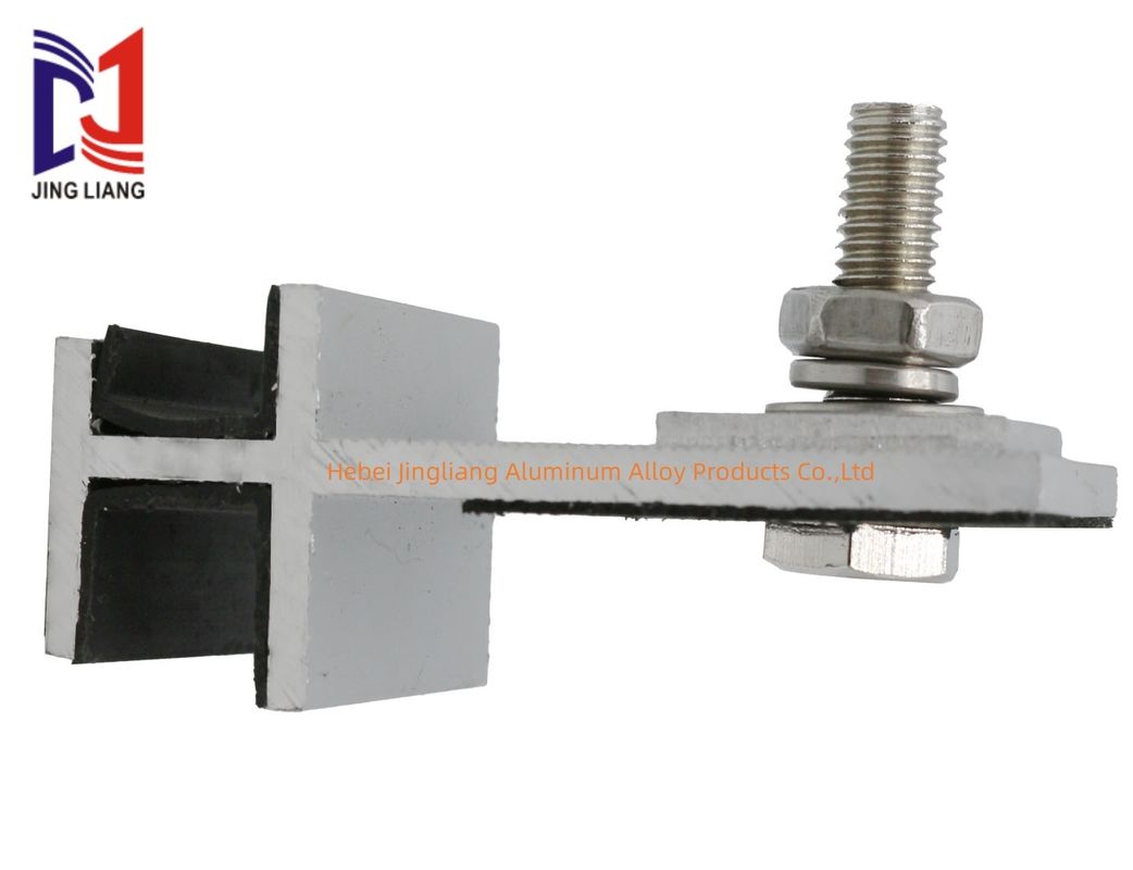 Sistema di supporto per pannelli di terracotta da 30 mm