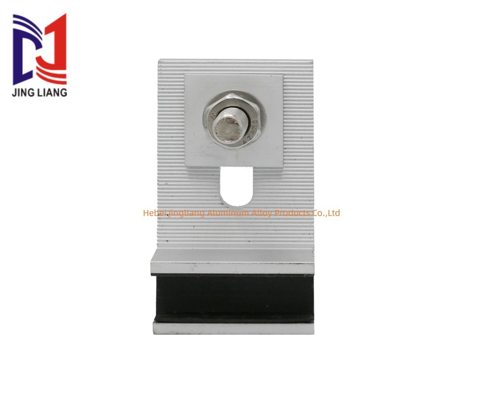 Sistema di supporto per pannelli di terracotta da 30 mm