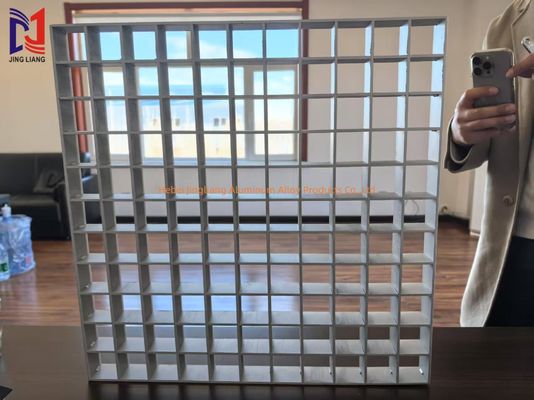 Griglia in lega di alluminio personalizzabile per progetti di decorazione